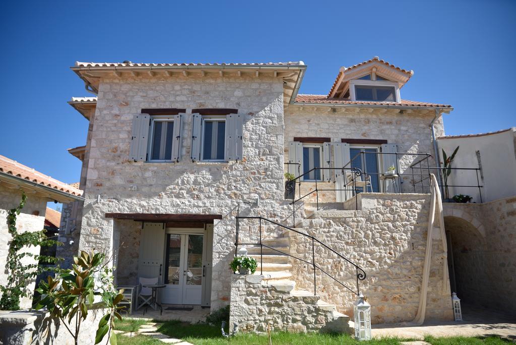 Casa Ovata Apartment Tsoukaladhes Bagian luar foto