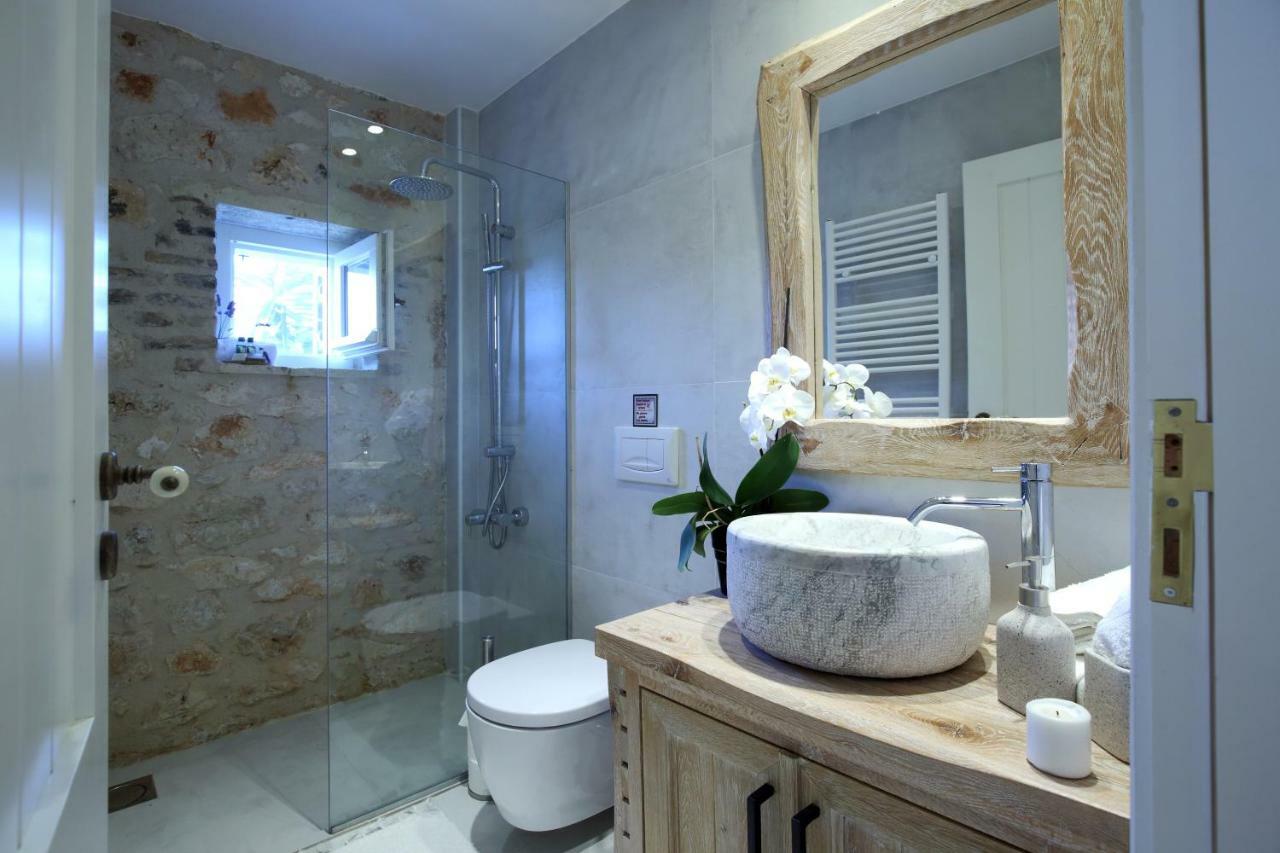 Casa Ovata Apartment Tsoukaladhes Bagian luar foto